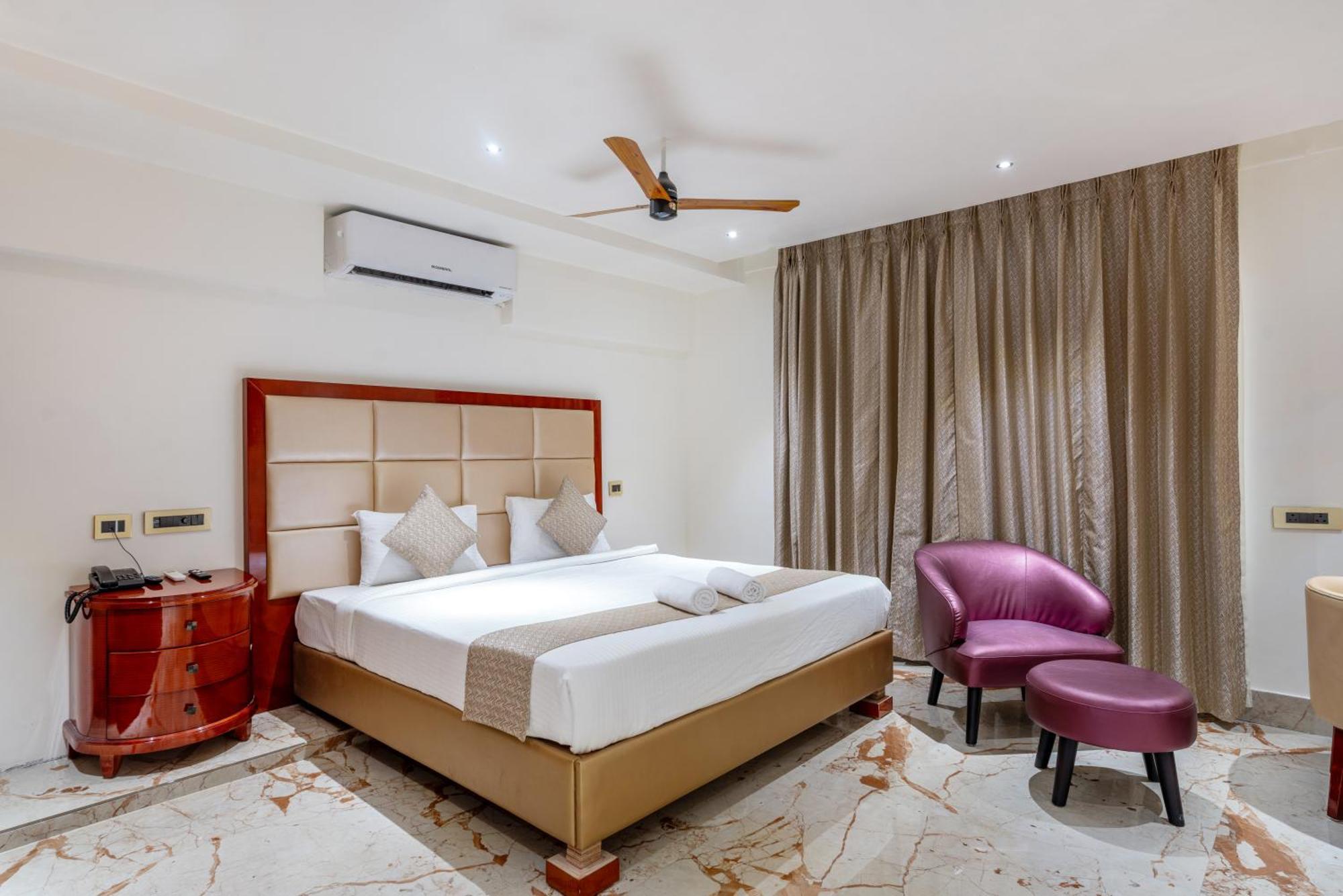 Hotel Chutneys Hyderabad Exterior photo