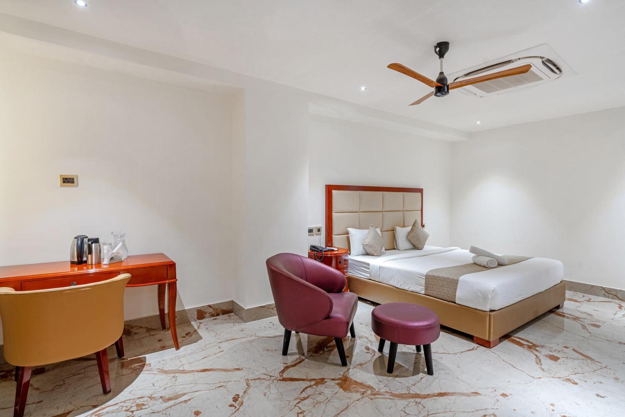 Hotel Chutneys Hyderabad Exterior photo