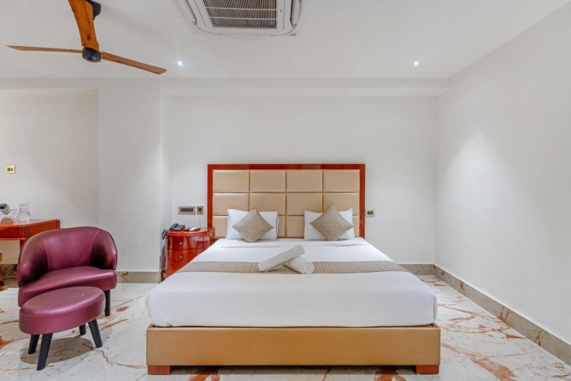 Hotel Chutneys Hyderabad Exterior photo